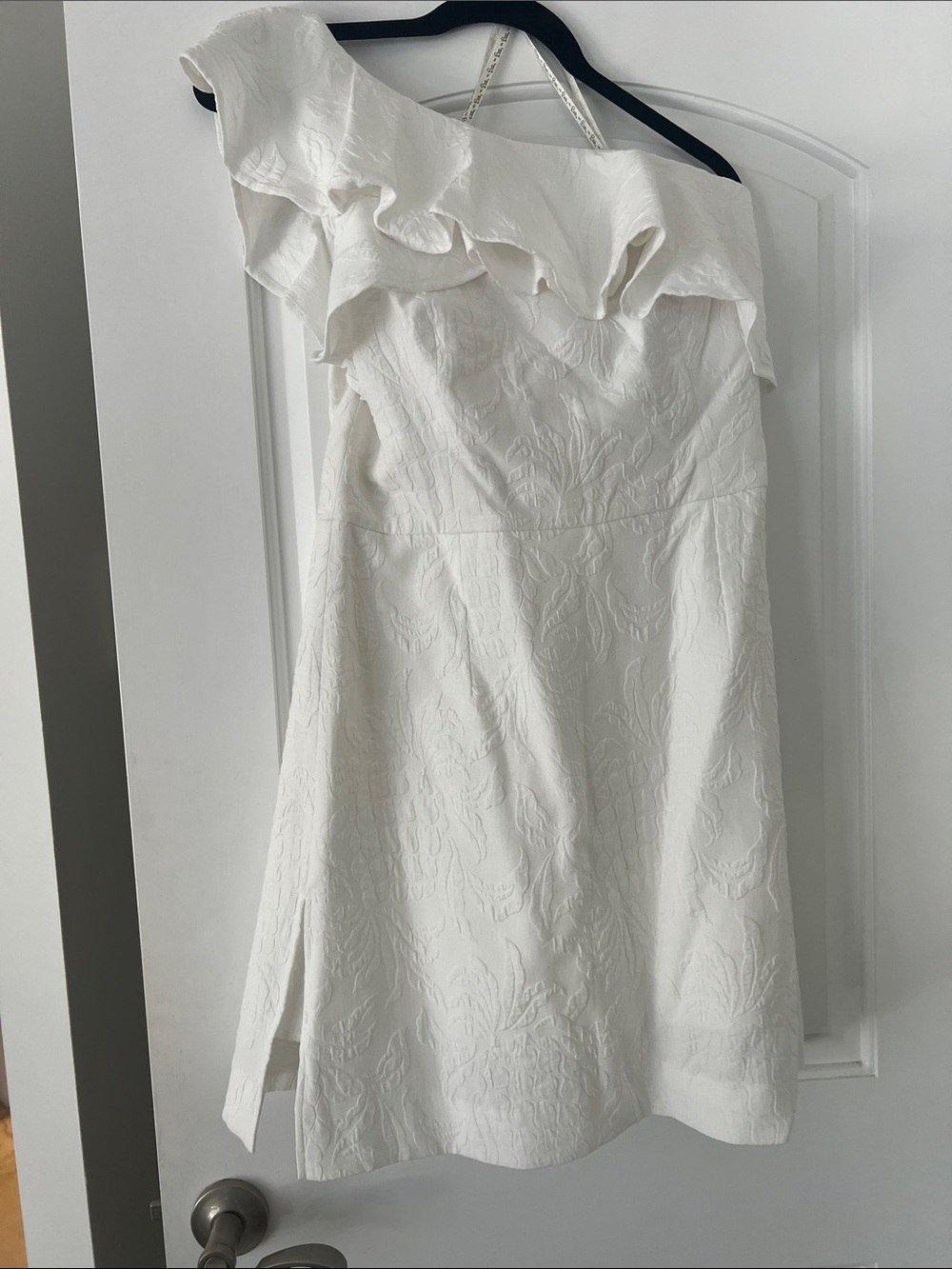 Lilly Pulitzer Kipton one Shoulder  white Ruffle Romper Jacquard White NWT 10